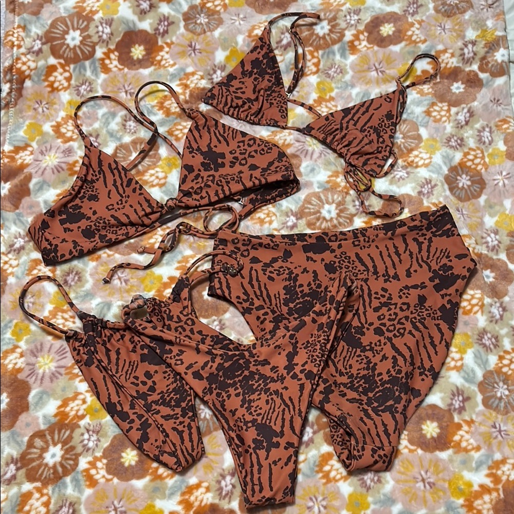 Huge SKATIE bundle! Tell me what pieces you’d like.